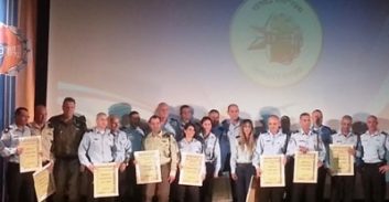 אלופים במדובבים