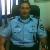 police sofer yoram 200