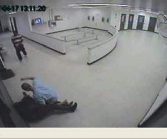 prision fight 330 275