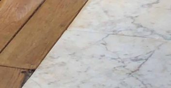 רימון רסס בחצר ביתו של הבעלים של חברת קנדה ישראל