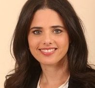 מונה בורר למחלוקת בין גרסטל לפרקליטים