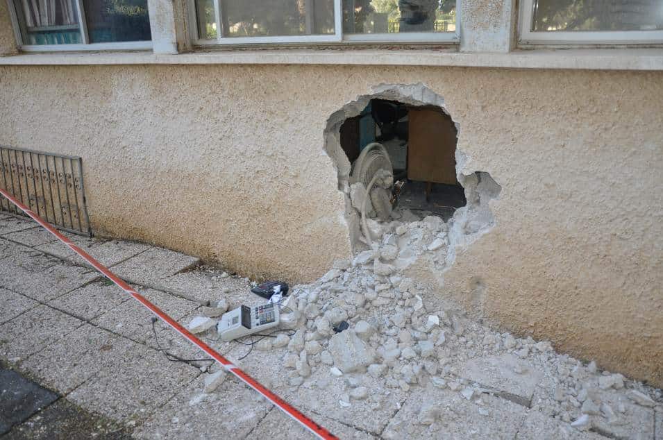 shod casefet nir am 2