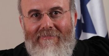 עבודות של"צ לתושב אשקלון שאיים להרוג שופט מחוזי