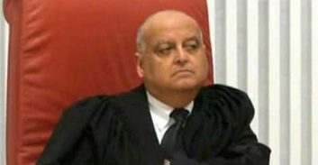 בימ"ש עליון למדינה: משכו הערעור על הזיכוי של חסין והאחים ניאמצ'יק