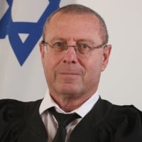 shofet vago ariel200