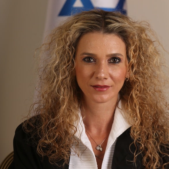 shofetet POZNANSKI KATZ RONIT