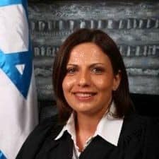 shofetet aduy naserin