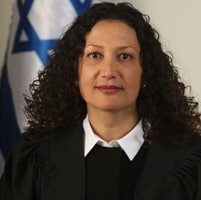 shofetet ben eliezer carmit