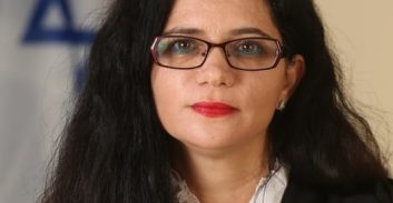 שופטת בניגוד עניינים? תלוי את מי שואלים