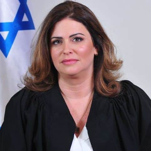 shofetet galpaz mokdi renana