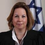 shofetet kravis meital elad