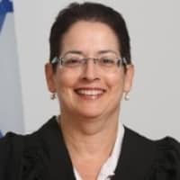 shofetet lukich pnina 200