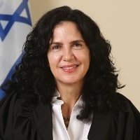 shofetet maymon shashua nitza