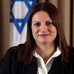 shofetet mishori yfaat