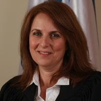 shofetet mohar segal rakefet