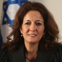 shofetet moshe tzipora