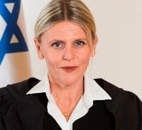 הפי אנד בסיפור של המיליונר האמריקאי והשב"ח הפלשתיני