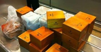 המובטל הבריח מקובה מאות סיגרים: "מתנות לחברים"