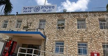 השוטר השודד נשלח למאסר