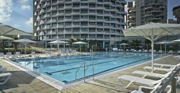 המלון של טיירי