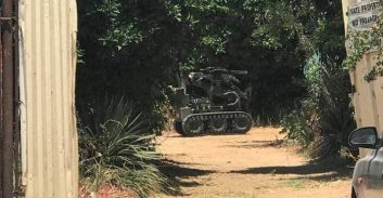 ימ"ר תל אביב: חומרי חבלה בדירה בשדרות בן צבי