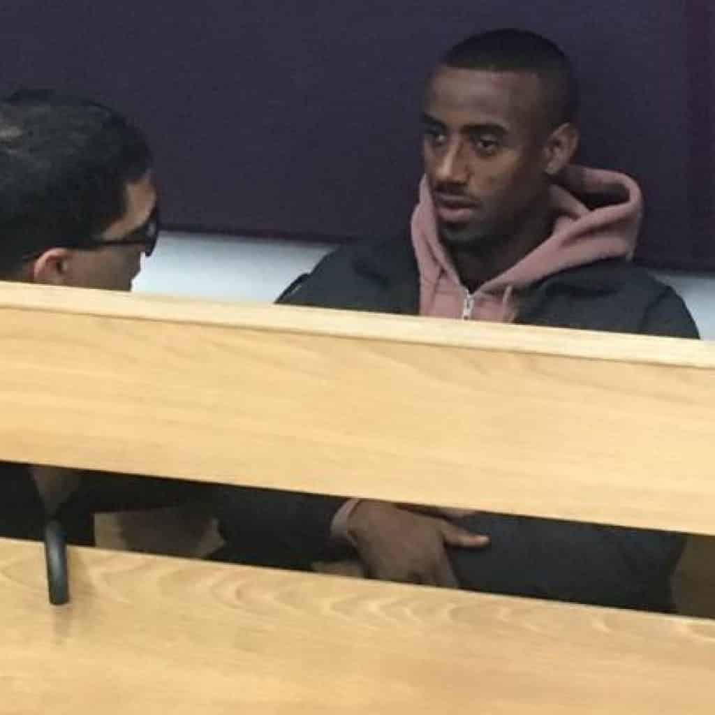 יצחק אספה ועו"ד כפיר דור בבית המשפט