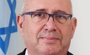 נדחתה עתירת ציון אמיר נגד תעמולת בחירות של עו"ד רומי קנבל