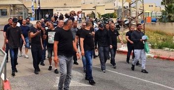 קבלת פנים המונית לויסאם חרירי עם השחרור מהכלא