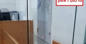 אפקט הבריחה: מגביהים מחיצות זכוכית המפרידות בין עצורים לשופטים