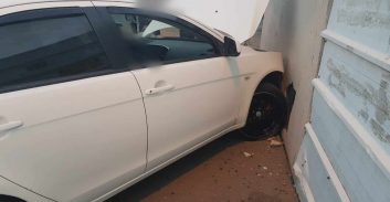 חיפה: בת 22 נהגה שיכורה והתנגשה בקיר