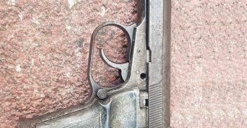 בני ברק: אב ובנו נעצרו עם אקדח בבית קפה