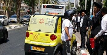 בני ברק: הולך רגל נפצע קשה מפגיעת אוטובוס