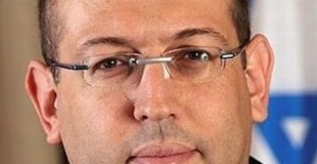 שופט שחרר חשוד בתקיפת בת זוג שנעצר ללא אישור סנ"צ