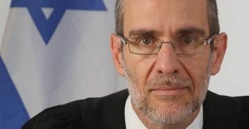 דף חדש: לשכת עורכי הדין ביטלה את השעיית ברק כהן