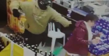 די-אן-איי על קפוצ'ון ומכנסי אדידס לא הספיקו למעצר עד תום ההליכים