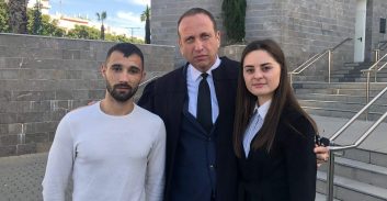 הורי הפעוטה שנחנקה על ידי סייעת הגן מבקשים אשרת שהייה בישראל