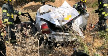 צעירה נהרגה במרדף משטרתי ושניים מיושבי הרכב נמלטו