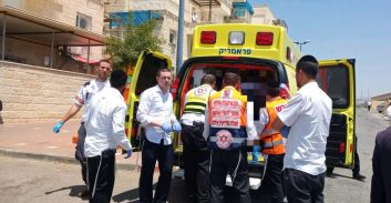 מודיעין עילית: מת תינוק שנשכח ברכב