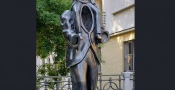 האיש שביקש צדק, לשווא