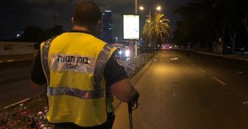 אשדוד: הולך רגל חצה כביש ונהרג מפגיעת אופנוע