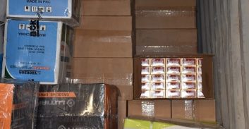 חשד: הבריח לישראל כ-60 אלף פקטים של סיגריות ו-11 טון טבק