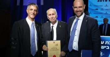 1413 עורכי דין חדשים