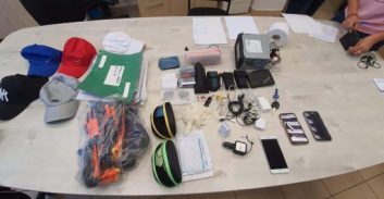 חשד: תיירים מגיאורגיה פרצו למכוניות בחוף הים באשדוד