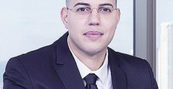 שוחרר למעצר בית סטודנט הנאשם באונס קטינה לוקה בשכלה