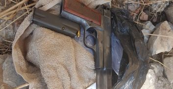 חמישה חשודים נתפסו ברכב עם אקדח טעון בכביש קרית גת אשקלון