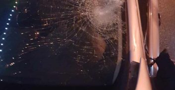 רחובות: הולך רגל נפגע מרכב ונפצע קשה