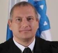 מוכר למשטרה נעצר בחשד להצתת כלי רכב