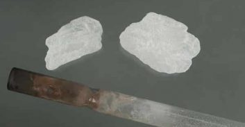 ארבעה צעירים נעצרו בחשד לייבוא 11 ק"ג מתאמפטמין