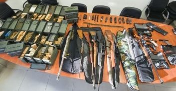 קצין בכיר בכבאות והצלה חשוד בהחזקת מצבור אמל"ח