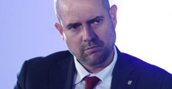 הוקפא מינוי יועץ השר אוחנה ליועץ המשפטי של שב"ס